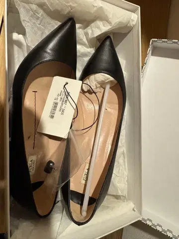 FURLA 블랙 하이힐 펌프스