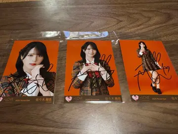 사사키 마이카 러브송에 습격당하다 가창 의상 2 이코러브 친필 브로마이드