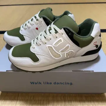 스가치오 뉴 스니커즈 반시 BONSAI