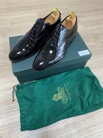 새상품급 크로켓앤존스 에나멜 스트레이트 팁 결혼식 턱시도