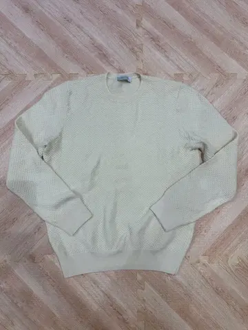 그랑사쏘 아이보리 크루넥 스웨터