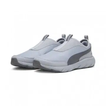 새상품 PUMA 24.0 SOFTRIDE 379350