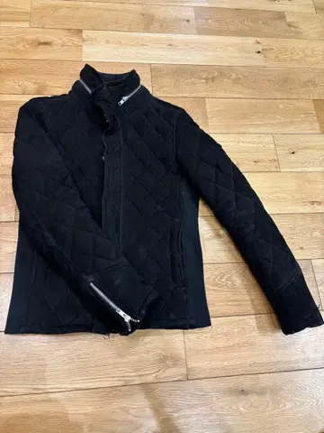 murder license 벨로아 소재 자켓