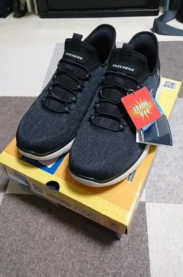 [스케쳐스] 슬립인즈 블랙 와이드핏 (남성용 25.5cm)