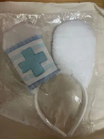 새상품 미사용 토끼 간호사 토끼 머리띠