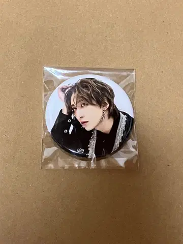 후쿠자와 유우 캔뱃지