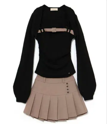 Heidi belt pleats set up andmary