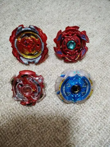 베이블레이드 4개 세트 묶음 판매