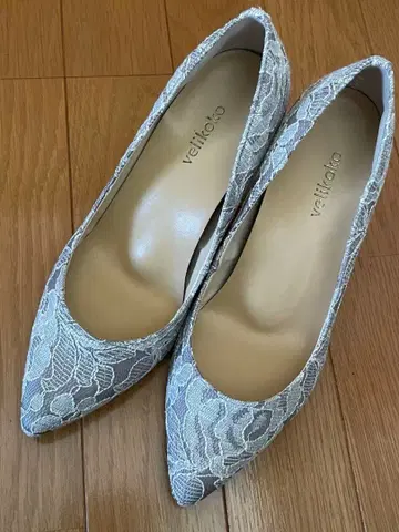 타카야마 미야코 콜라보 velikoko 그레이 레이스 스틸레토 펌프스
