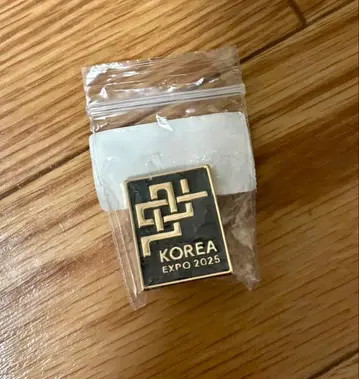 오사카 간사이 엑스포 한국관 핀 배지 (블랙)