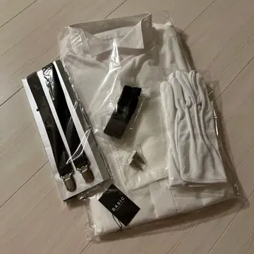 턱시도용 셔츠, 장갑, 서스펜더류, 커프스 단추