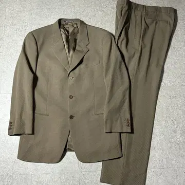 새상품급 Giorgio Armani 울 셋업 베이지 스트라이프