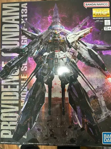 MG 1/100 프로비던스 건담