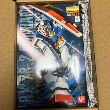 MG RX-78-2 건담 Ver. 2.0 1/100 건담 프라모델