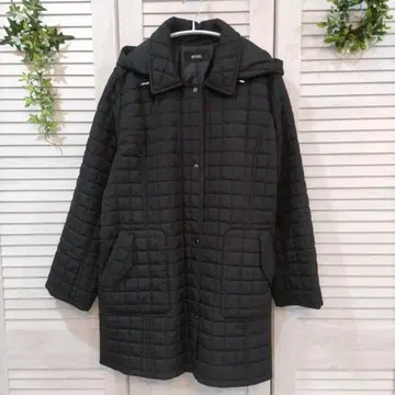 909 미제르 퀼팅 코트 블랙 L 사이즈 미사용에 가깝습니다