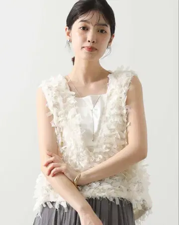 프린지 V넥 베스트