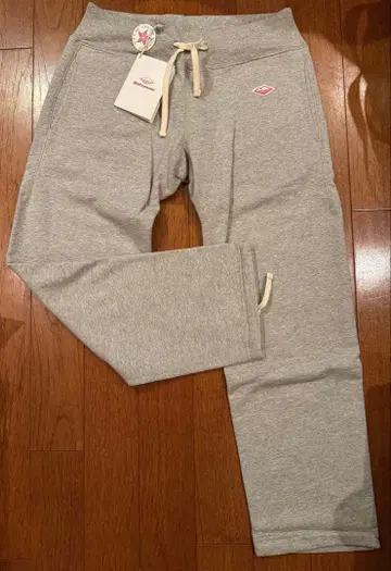 [미사용 새상품] BATTENWEAR 맨투맨 팬츠 저지