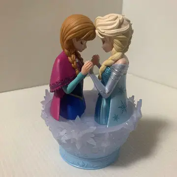 겨울왕국 엘사와 안나 피규어