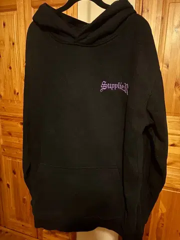 Supplied 블랙 후드티 일본제