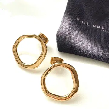 새상품급 필립 오디베일 골드 컬러 귀걸이 수납 가방 포함