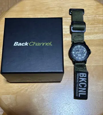 BackChannel 손목시계
