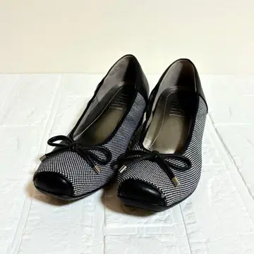 fitfit 핏핏 펌프스 22.5cm 체크 무늬 블랙 화이트