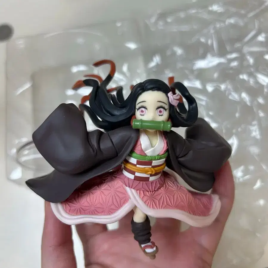 (개봉양품,박스O)귀멸의칼날 애니플렉스 네즈코 conofig 피규어