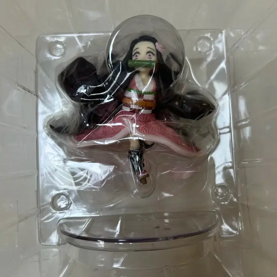 (개봉양품,박스O)귀멸의칼날 애니플렉스 네즈코 conofig 피규어