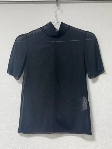 시어 반팔 셔츠 블랙 united tokyo