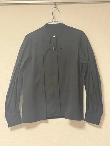 블랙 긴팔 셔츠 버튼 포함 united tokyo