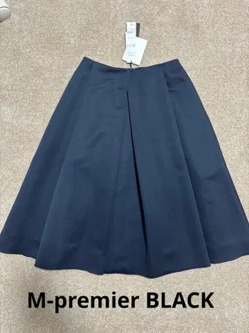 M premier BLACK 그로그랭 턱 스커트 36