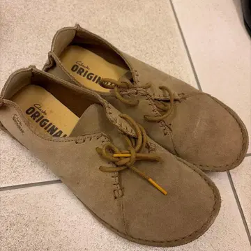 Clanks ORIGINALS womans 23.5