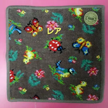 한정판 완판템 새상품 페이러 하이디 타월 손수건 브라운