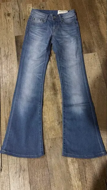 부츠컷 데님 플레어 데님 블루