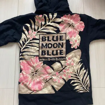 BLUE MOON BLUE 후드티