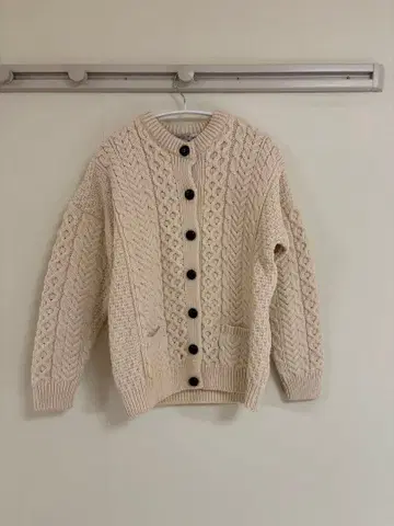 인버아란 케이블 니트 가디건 아란 니트 화이트