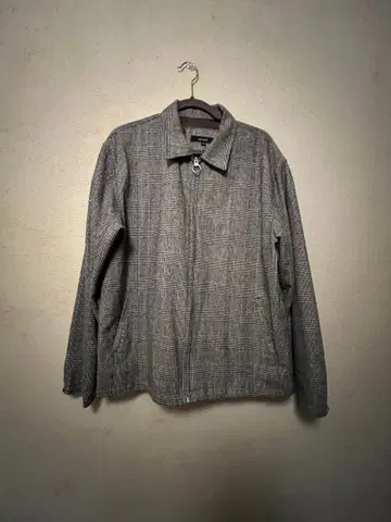 FULL GLOW 풀 지퍼 자켓 체크