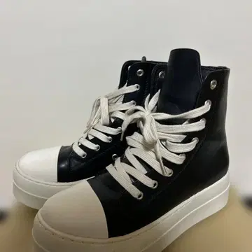 통굽 하이컷 스니커즈