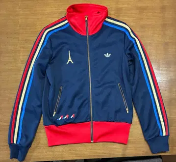 adidas 에펠탑 자수 저지