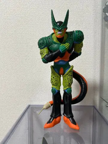 드래곤볼 제일복권 셀 제2형태 라스트원 피규어