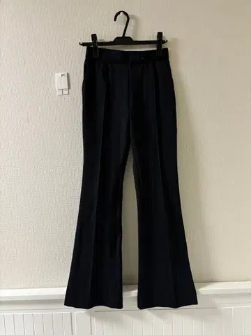 mamekurogouchi 블랙 슬랙스 팬츠