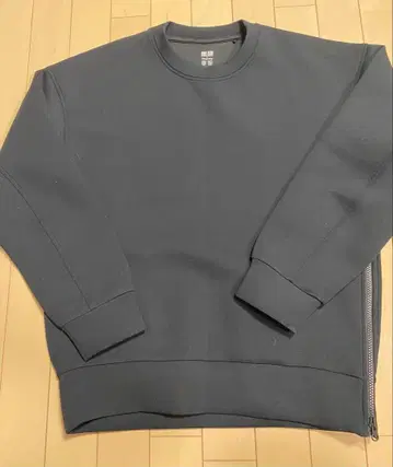 유니클로 띠어리 트레이닝복 M