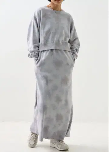 FREAK S STORE 타이 다이 염색 맨투맨 & 컷 스커트