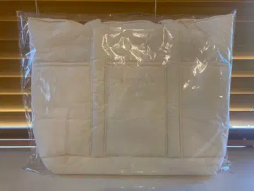 LAVA 화이트 토트백