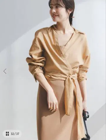 새상품급 noble 프론트 리본 시어 셔츠