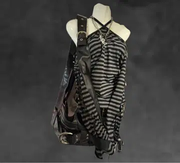 보더 십자가 오프숄더 헤이세이 갸루 y2k 페어리 그런지