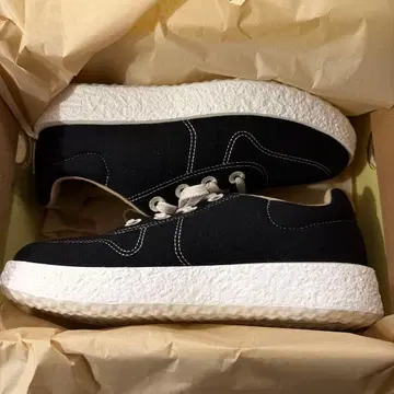 루무통메이트 스니커즈 25cm