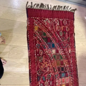 빨간색 자수 스톨/숄