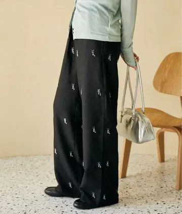 파 럭스 총 비즈 자수 이지 팬츠