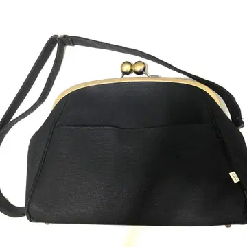 AYANOKOJI 빅볼 가마구치 블랙 숄더백